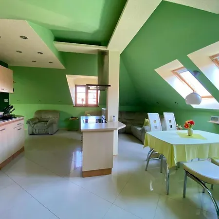 Apartman Podkrovie Nedozery Brezany Lejlighed Prievidza